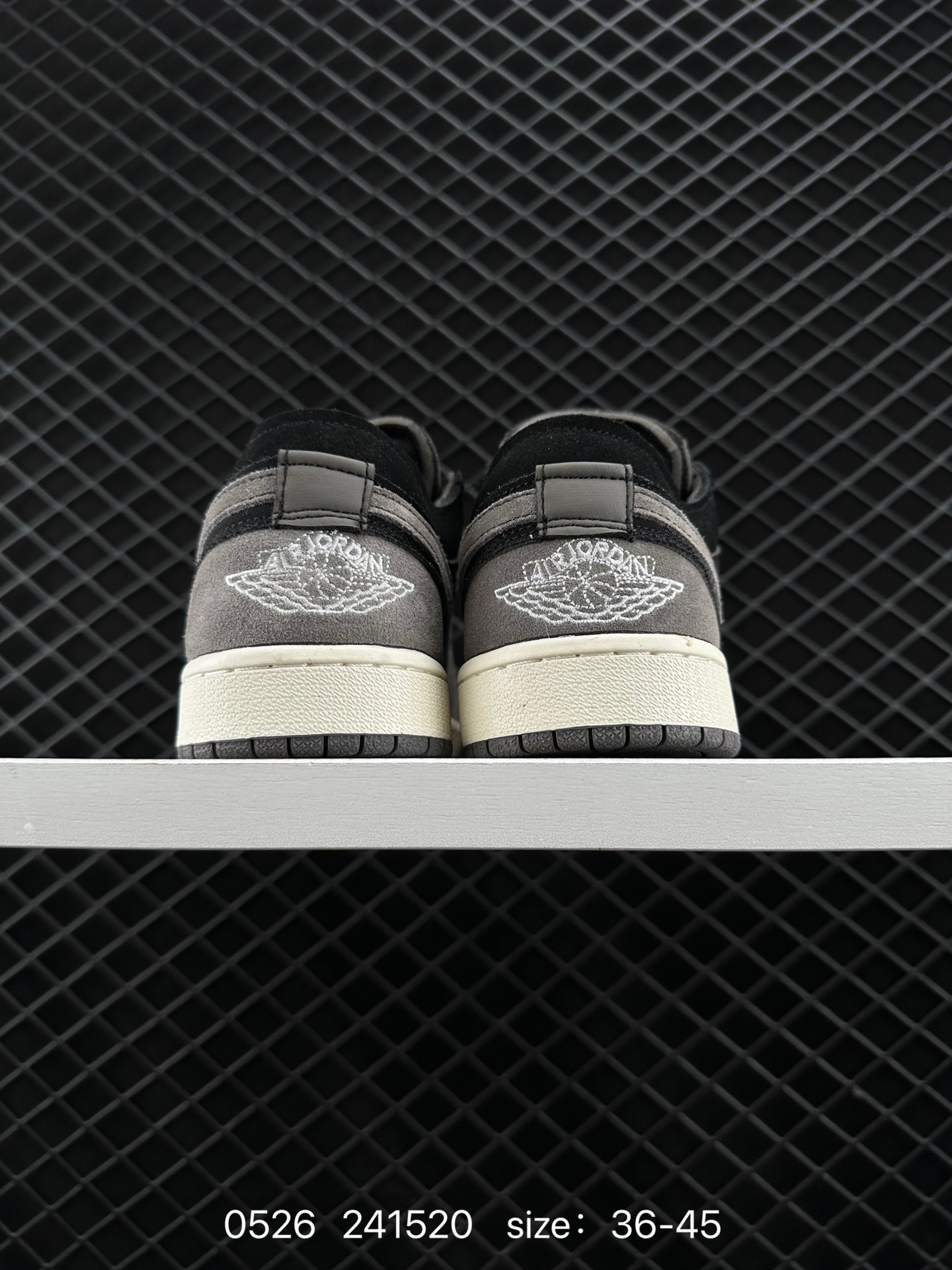 Air Jordan 1 Low AJ1